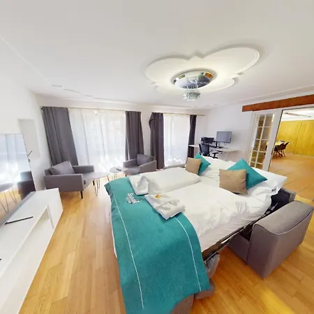 Apartment Zentrale 5,5 Zimmer Fuer Bis Zu 8 Personen *