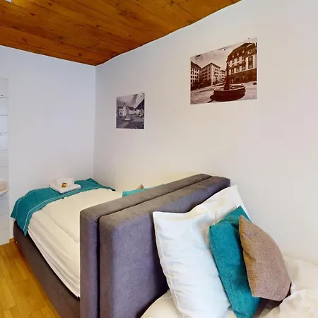Apartment Zentrale 5,5 Zimmer Fuer Bis Zu 8 Personen