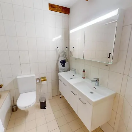 Zentrale 5,5 Zimmer Fuer Bis Zu 8 Personen Apartment Chur