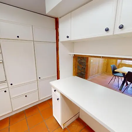 Zentrale 5,5 Zimmer Fuer Bis Zu 8 Personen Apartamento Cuera